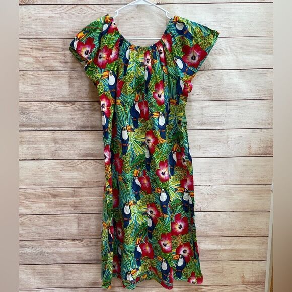 1960s HAWAIIAN MUMU AUTHENTIC VINTAGE TROPICAL PARROT PRINT PERFECT FUN - Picture 6 of 6